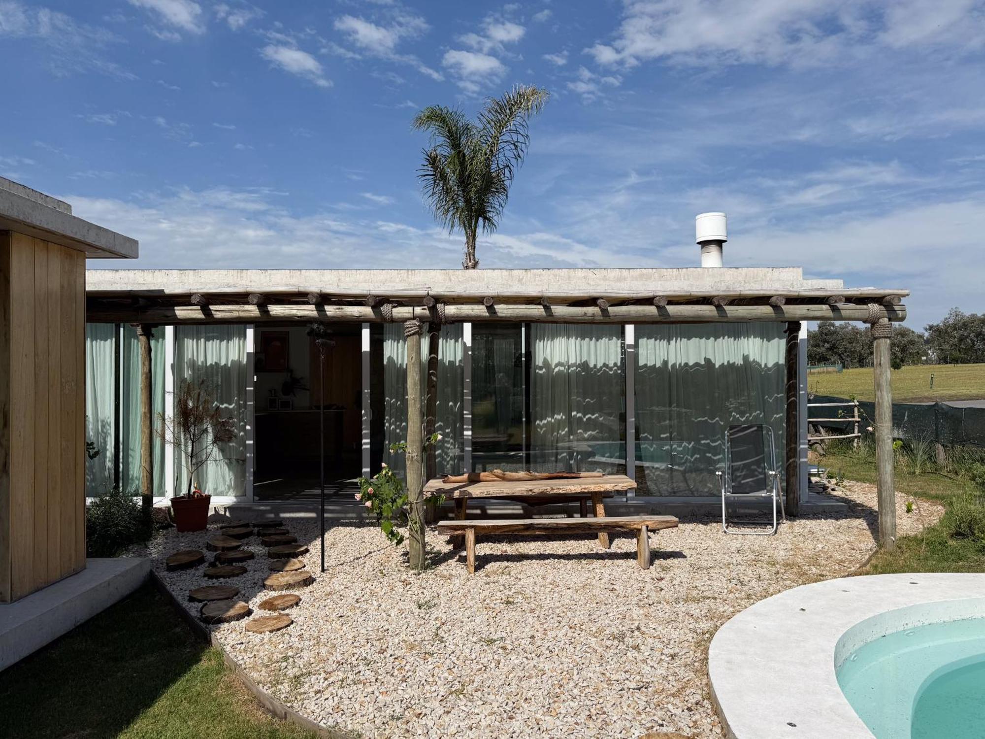 Casa Vicky - Casa En Acantilados Con Pileta En Barrio Privado 6px - Hola Sur * Mar del Plata